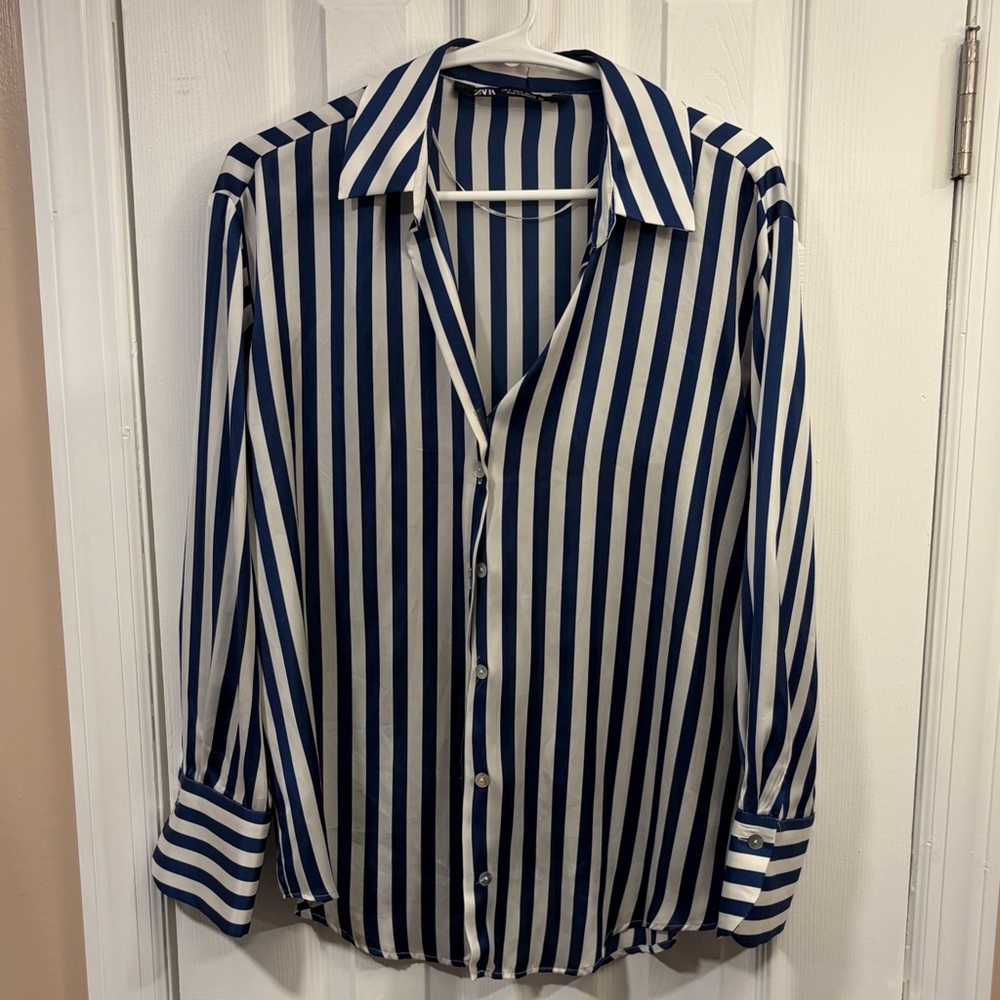 Zara Blue and White Striped Button Down Shirt